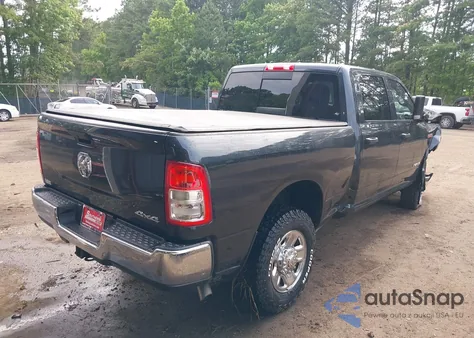 2021 Ram 2500 Tradesman 4X4 6'4 Box z USA, uszkodzony, nr VIN 3C6UR5CJ3MG697813